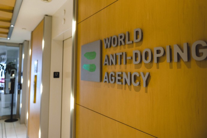 В WADA прокомментировали решение FIS отказать российским лыжникам в нейтральном статусе