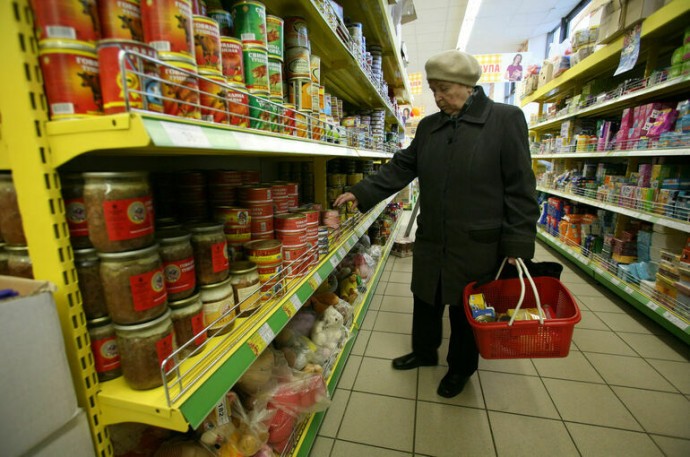 Для малоимущих граждан предложили ввести продовольственные сертификаты