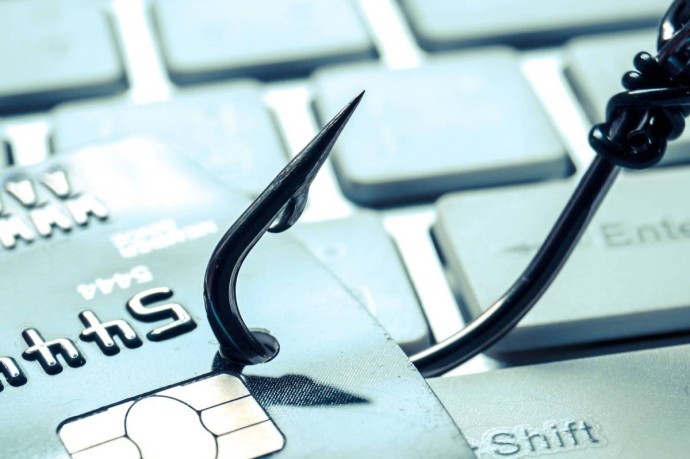 Германия — «Срочно обновите счет» — мошенники атакуют клиентов банков