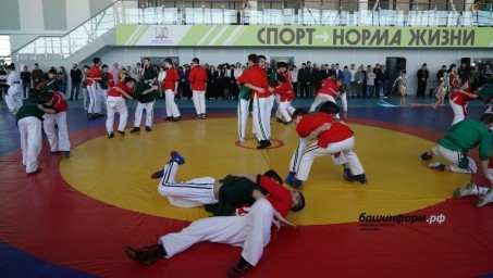 Тренеры малых городов и сел Башкирии получат по миллиону рублей