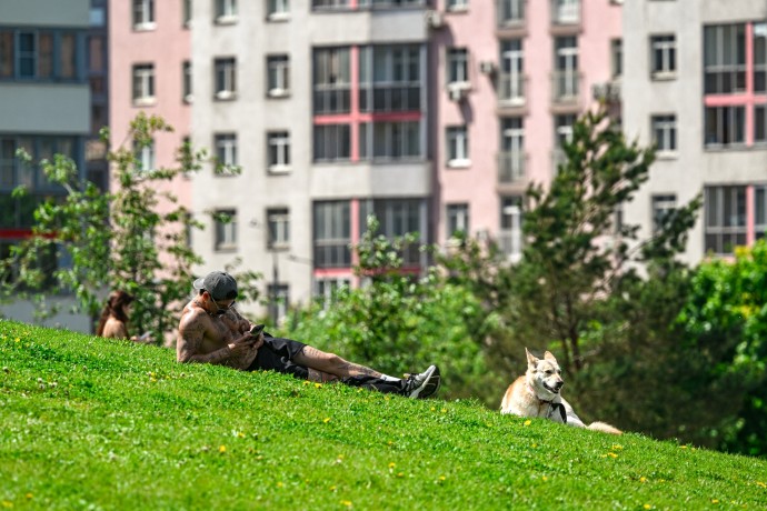 В Москву пришла невероятная жара. Эти советы помогут не пострадать