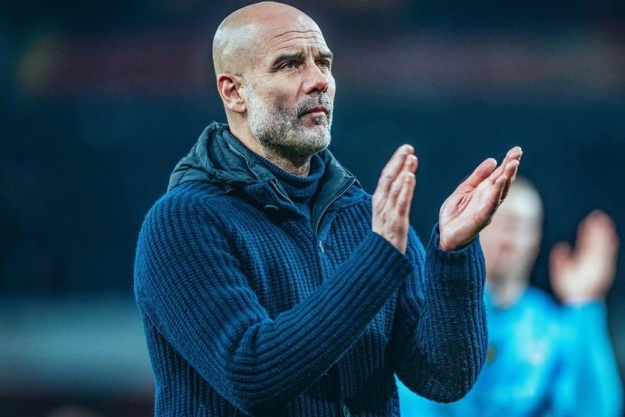 Гвардиола заявил, что лишился последних волос из-за матча "Манчестер Сити" против "Фулхэма"