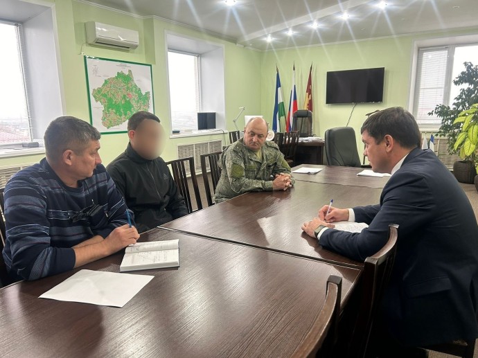 Участник СВО из Башкирии приехал в отпуск к рождению дочери