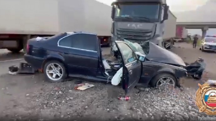 В Башкирии в страшном ДТП погиб водитель, двое детей травмированы