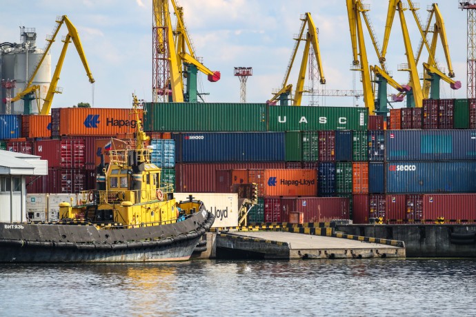 В СФ заявили о необходимости использовать ГЧП для развития морских портов В СФ заявили о необходимости использовать ГЧП для развития морских портов