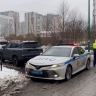 Водителя без прав, задержанного на Богатырском проспекте, обвинили в нападении на полицейского