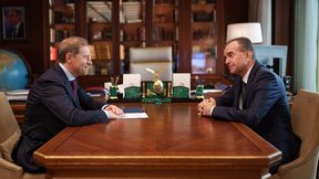Денис Мантуров встретился с губернатором Краснодарского края Вениамином Кондратьевым