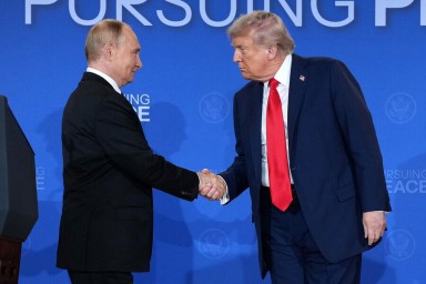 «Шаг к миру»: Путин оценил переговоры с Трампом как прорывные