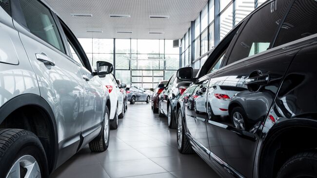 В России в мае снизились продажи импортных автомобилей