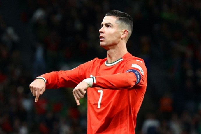 Экс-глава ФИФА обвинил Инфантино в покровительстве Роналду