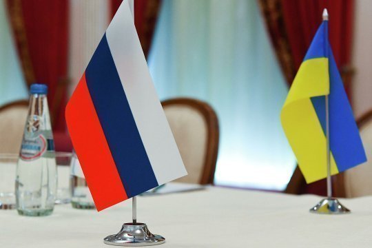 Украина: переговорный процесс, надежды желающих воевать и ядерный фактор