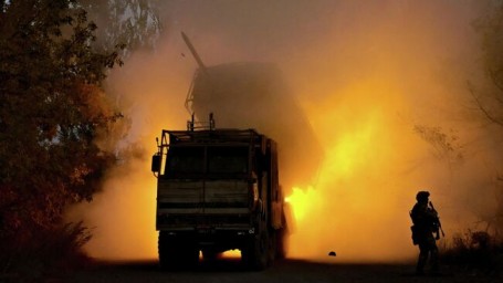 Российский боец рассказал о минах, замаскированных под деревяшки