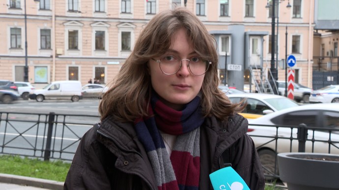 Студентка Александра Севрюкова поздравила метрополитен Петербурга с 70-летием