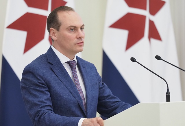 Артем Здунов: «Конституция Мордовии была принята в сложные времена, но республика прошла их с честью» Артем Здунов: «Конституция Мордовии была принята в сложные времена, но республика прошла их с честью»