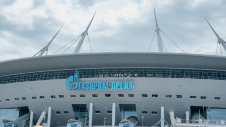 «Зенит» победил «Ахмат», но уступил чемпионство «Краснодару»