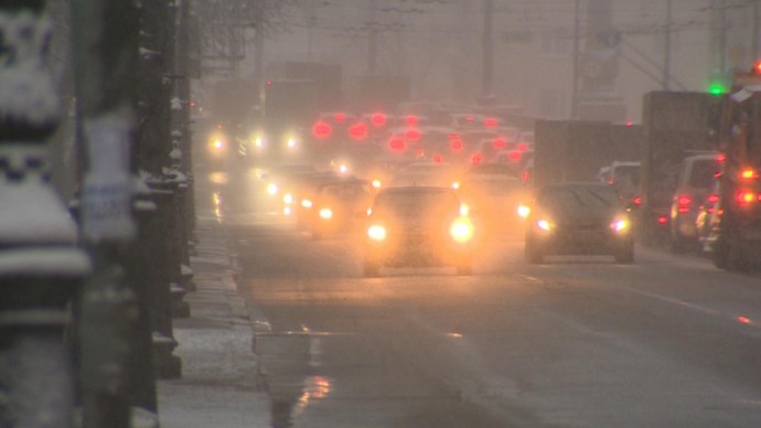 Центр Петербурга «побагровел»: пробки собрались на Садовой, Итальянской и ряде других улиц Центр Петербурга «побагровел»: пробки собрались на Садовой, Итальянской и ряде других улиц