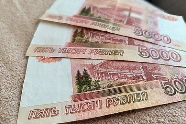 В России определили среднюю зарплату подростков
