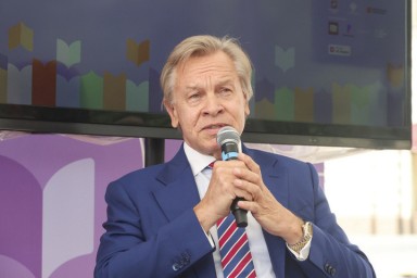 Пушков: Стубб может посоревноваться в глупости с Бербок