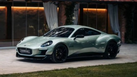 Британский производитель спорткаров Caterham возьмёт на вооружение технологию погружного охлаждения тяговых аккумуляторов