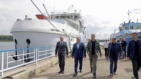 Дмитрий Патрушев: Наша задача – формирование безопасной среды для жизни людей и сохранение экосистемы Байкала