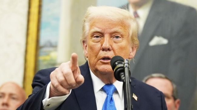 Трамп: Вашингтон отправит Киеву больше оружия, в основном оборонительного