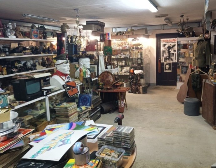 Время вспять: 10 самых дорогих винтажных вещей Владивостока с «Фарпоста» Время вспять: 10 самых дорогих винтажных вещей Владивостока с «Фарпоста»