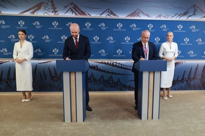 «Пятёрочка» и КРДВ договорились о строительстве логистического центра в Приморье