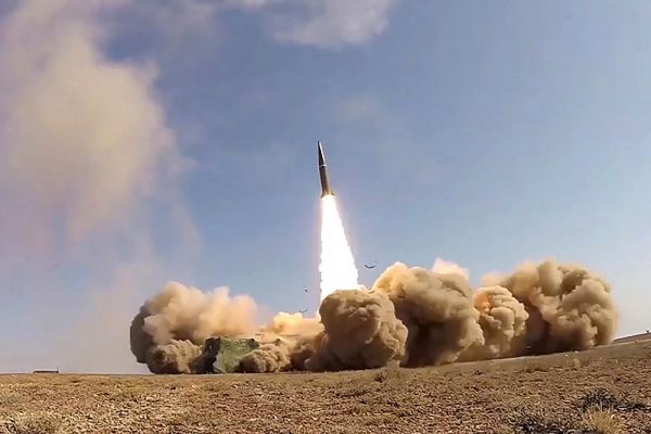 ВС России отработали приведение ядерного оружия в высшую степень готовности — видео ВС России отработали приведение ядерного оружия в высшую степень готовности — видео