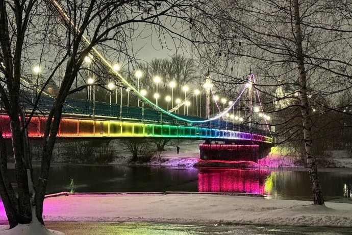 Около 50 зданий и сооружений региона в этом году украшены архитектурно-художественной подсветкой