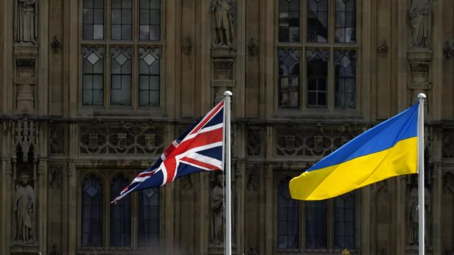 Великобритания намерена тратить на Украину по 3 млрд фунтов в год