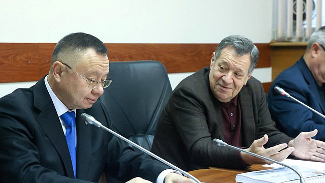 Комитет по бюджету и налогам рассмотрел государственные программы в сфере строительства