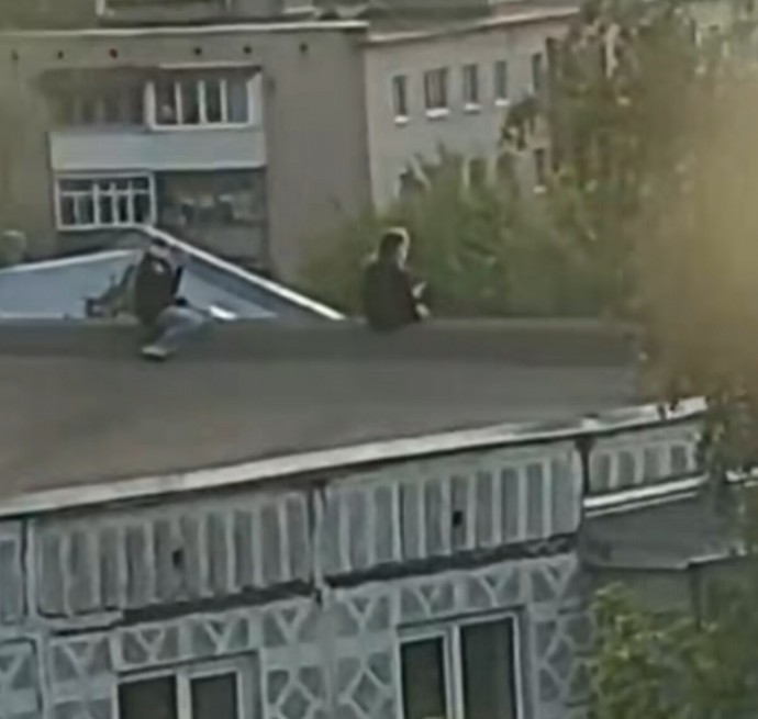 Костромские дети проводят каникулы на крышах многоэтажек