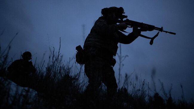 Добровольцев отряда "БАРС-33" наградили медалями