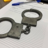В Колпино осужденный променял лопату на тюремные нары из-за любви к выпивке