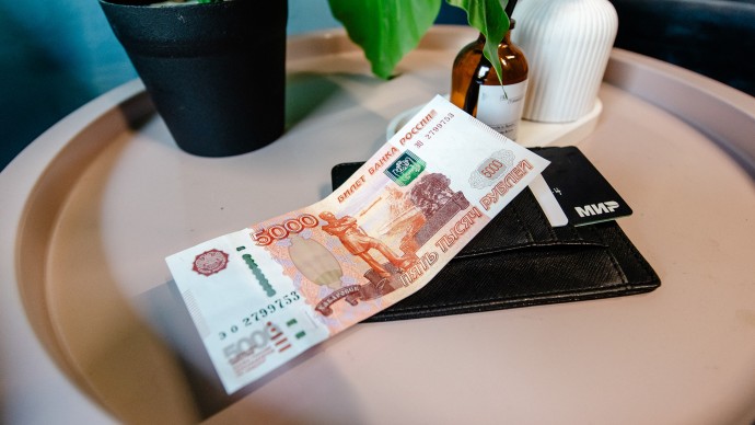 Зарплатные ожидания петербургских школьников выросли на 24%