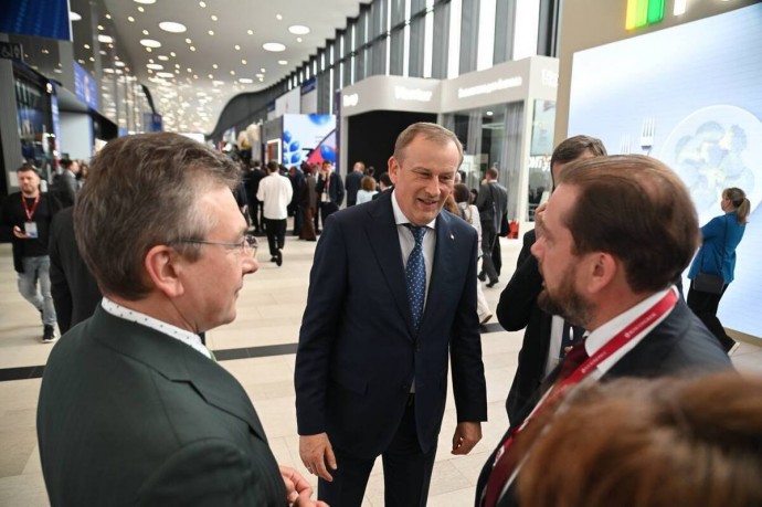 В копилке Ленобласти после первого дня ПМЭФ оказалось 478 миллиардов рублей