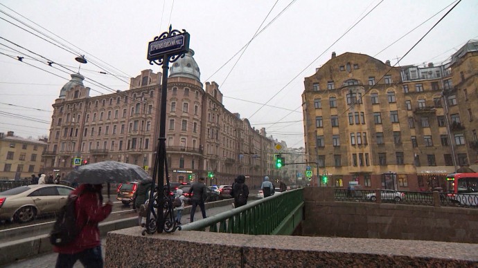 Апрельская шутка от погоды: в Северную столицу пришёл арктический холод