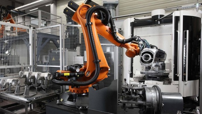 Ключом к повышению производительности труда в России считают роботизацию