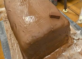 Гигантский творожный сырок слепят на международном гастрофестивале в Благовещенске