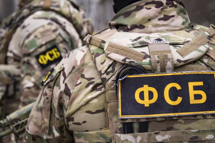 Троих жителей Дагестана подозревают в техническом обеспечении кол-центров аферистов