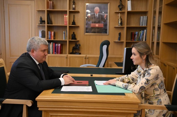 Александр Дронов провёл встречу с Марией Львовой-Беловой