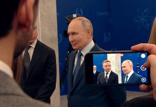 Беседа со студентами, аспирантами МФТИ и их научными руководителями