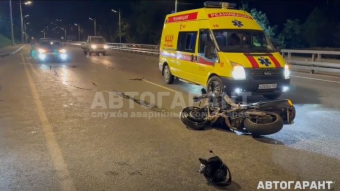 Трагедия во Владивостоке: пассажирке мотоцикла в ДТП оторвало ногу и руку