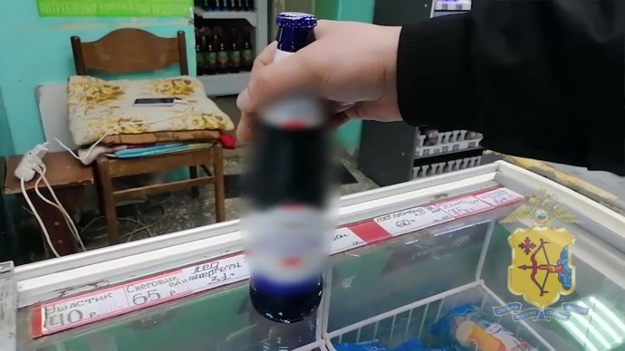 В день «Последних звонков» сотрудники полиции изъяли более 700 литров алкоголя из магазинов