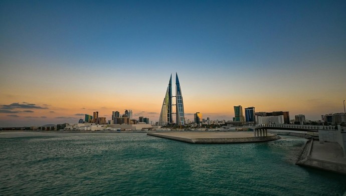 Три туроператора взяли блоки мест на рейсах в Бахрейн