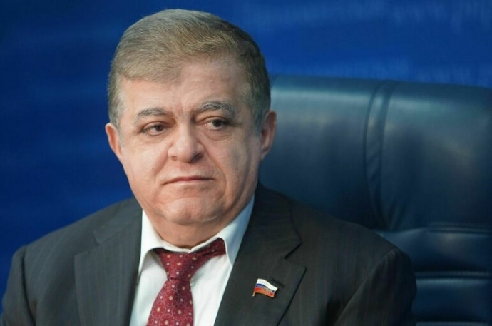 Кто управляет украинской армией