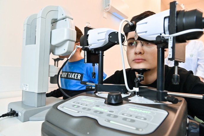 В Минздраве предупредили об ухудшении зрения у школьников В Минздраве предупредили об ухудшении зрения у школьников