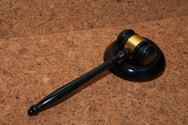 Следком прекратил дело в отношении «Сократа»