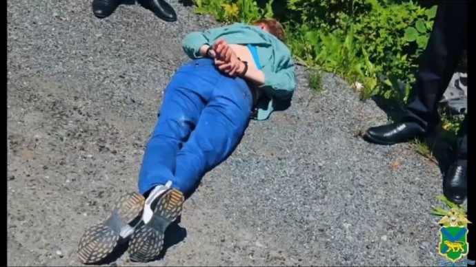 Погоня со стрельбой: полицейские Владивостока поймали пьяную агрессивную автомобилистку
