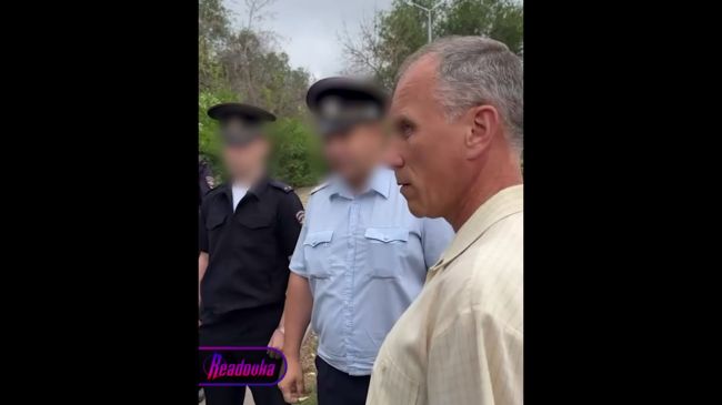 «Я вас всех расстреляю» — полицейский в Саратове угрожал защитникам парка «Я вас всех расстреляю» — полицейский в Саратове угрожал защитникам парка